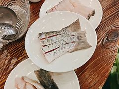 -正能量脆肉鲩火锅