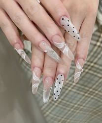 -斯馨·健康美甲美睫