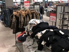 -ZARA(凯德乐峰广场店)