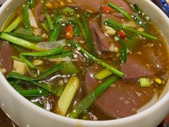 韭菜炒鸭血-七菜馆·东北菜·蒸饺(文体路店)