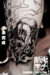 -鬼手纹身小鬼店