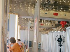 -娜仁图雅蒙古美食村(33小镇店)
