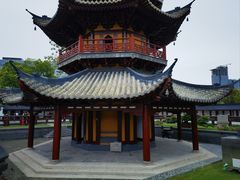 -龙华寺