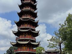 -龙华寺