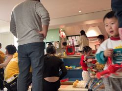 -奈尔宝·儿童乐园·亲子餐厅(华采天地店)