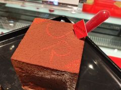 巧克力覆盆子面包-Salon de The de Joel Robuchon(外滩18号店)
