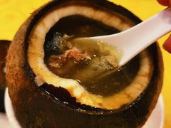椰子炖乌鸡-粤·向群饭店(泮塘路店)