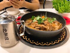 -一哥澳门豆捞·澳门风打边炉(高德置地店)