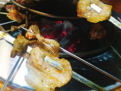 香烤五花肉-炭虎子水浒烤肉(梦时代店)