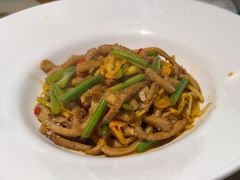 -佬麻雀·剁椒鱼头(京基KK One店)