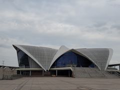 -闵行体育馆-停车场