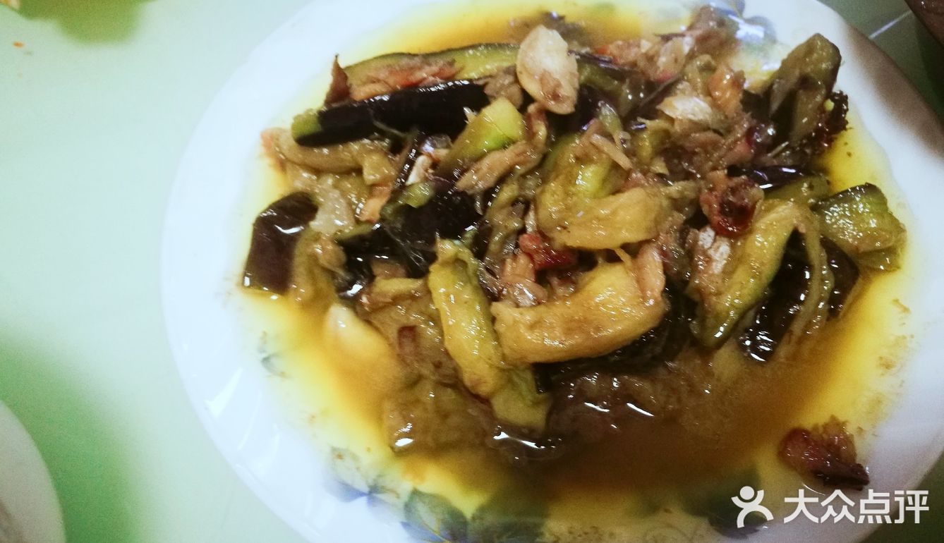 做个腊肉茄子🍆