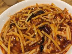 鱼香肉丝-吕氏疙瘩汤·新鲁菜(潍坊银座店)