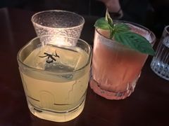 -毛毛虫酒吧