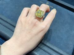 -Harry Winston 海瑞温斯顿