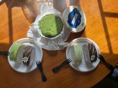-花花卷卷·鲜食蛋糕(静安久光百货店)