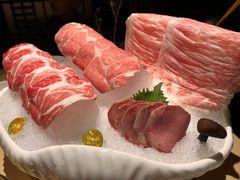 -余欢领鲜火锅(新街口店)
