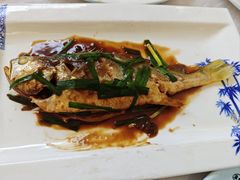 -宾朋海鲜饭庄(兴海路店)