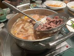 -潮界(LU·ONE凯德晶萃广场店)