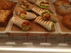 -Tims天好咖啡·贝果(东吴龙湖天街店)