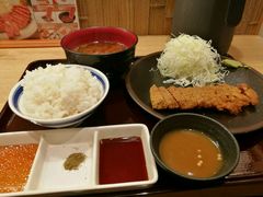 -牛カツ京都勝牛(河原町蛸薬師店)