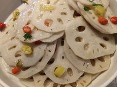 -龙巢盱眙龙虾·牛蛙·烧烤宵夜(八卦岭店)