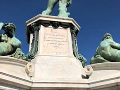 -米开朗琪罗广场