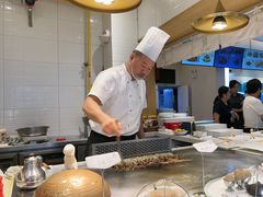 -赶海部落海鲜城(海阳路店)