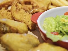 -必胜客(WOW朝阳商业城店)