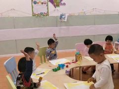 -爱威盛亲子俱乐部·纽约国际早托中心