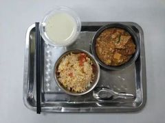 -吉林大学前卫南校区-湖畔餐厅