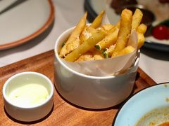 -阿妮叶李(光谷世界城店)