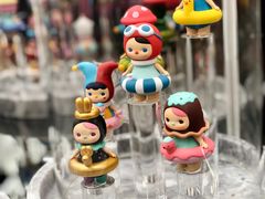 -泡泡玛特POPMART(侨福芳草地店)