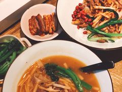 脆皮猪五花-漆黑觉米粉(三里屯店)