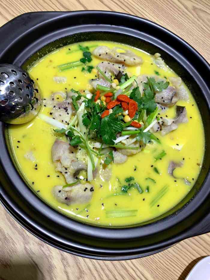 六小六鲜汤豆花鱼(开源路店)