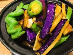 -清真·玛丽亚新疆菜主题餐厅(浙江中路店)