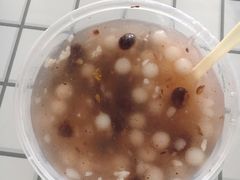 -芳婆糕团店(王府大街店)