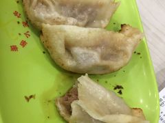 -珊珊小笼馆(仙霞路店)