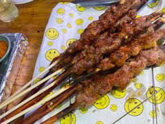 招牌红柳羊肉串-新疆烧烤王(广灵店)