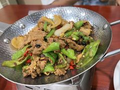 -湖南人家湘菜馆(镇江路店)