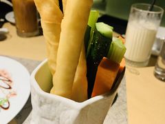 -穹六人间 people 6(岳阳路店)