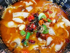 -醉美云南·云南菜主题餐厅(昆明站北京路双龙商场店)