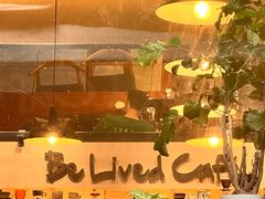 -Be Lived Cafe比例咖啡(摩天轮店)