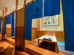 -小山日本料理(兴业太古汇店)