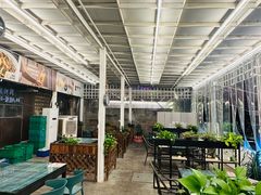 -去吃小龙虾·江湖菜·烧烤(南滨路店)