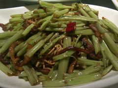 竹叶菜梗炒肉丝-简朴寨(武东店)