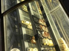 面包甜点陈列柜-诱货海鲜自助火锅(爱琴海购物公园东百店)