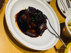 土猪肉配红印馒头-香浙汇(望京店)