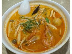 -佰搭果·广式茶餐厅(西华路店)