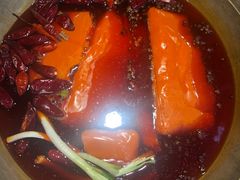 -王婆乔鲜鱼自助火锅(蜀汉路店)